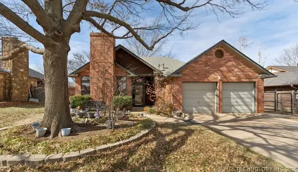 9908 N 107th East Avenue, Owasso, OK 74055