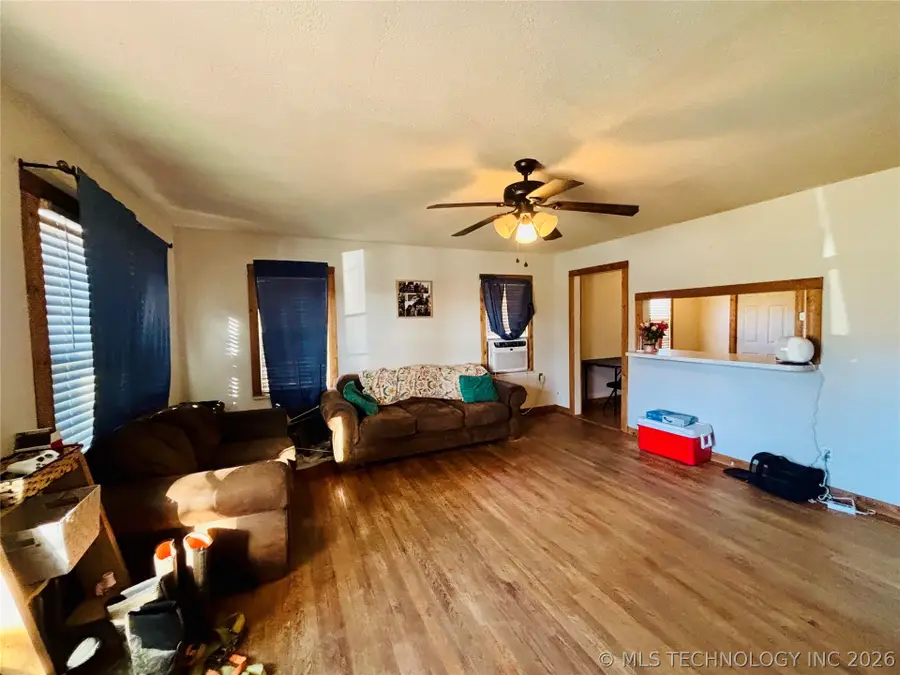 206 Forest, Eufaula, OK 74432 - #3