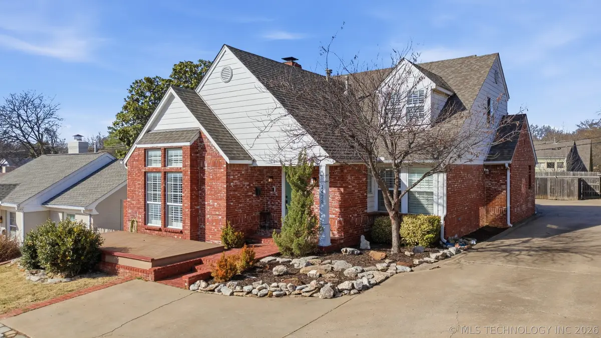 1425 E 21st Street, Tulsa, OK 74114 - #1