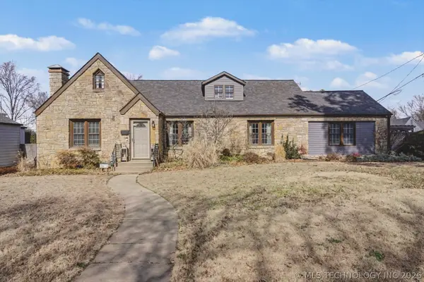 2471 E 22nd Place, Tulsa, OK 74114