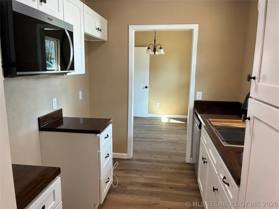 519 Park Street, Wagoner, OK 74467 - #3