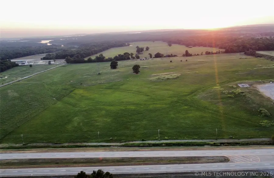 2875 S Kerr Boulevard, Sallisaw, OK 74955 - #2