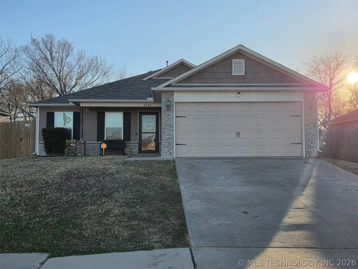 2725 E Quincy Street, Broken Arrow, OK 74014 - #1