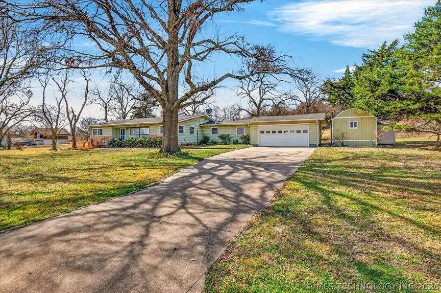 1905 Lynn Avenue, Pawhuska, OK 74056 - #3