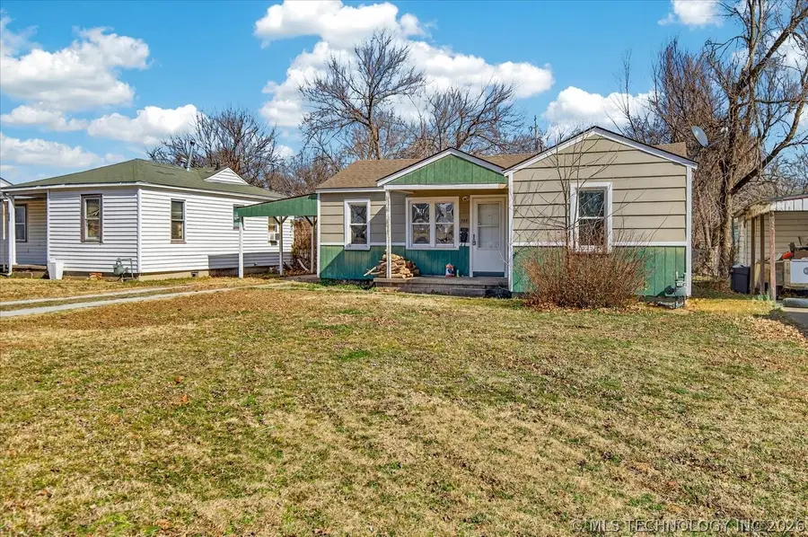 208 S Cherokee Avenue, Dewey, OK 74029 - #2