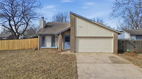 7508 S Lions Avenue, Broken Arrow, OK 74011