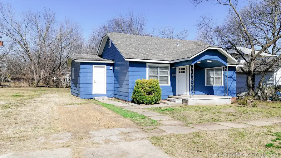 418 W 6th Street, Ada, OK 74820 - #3