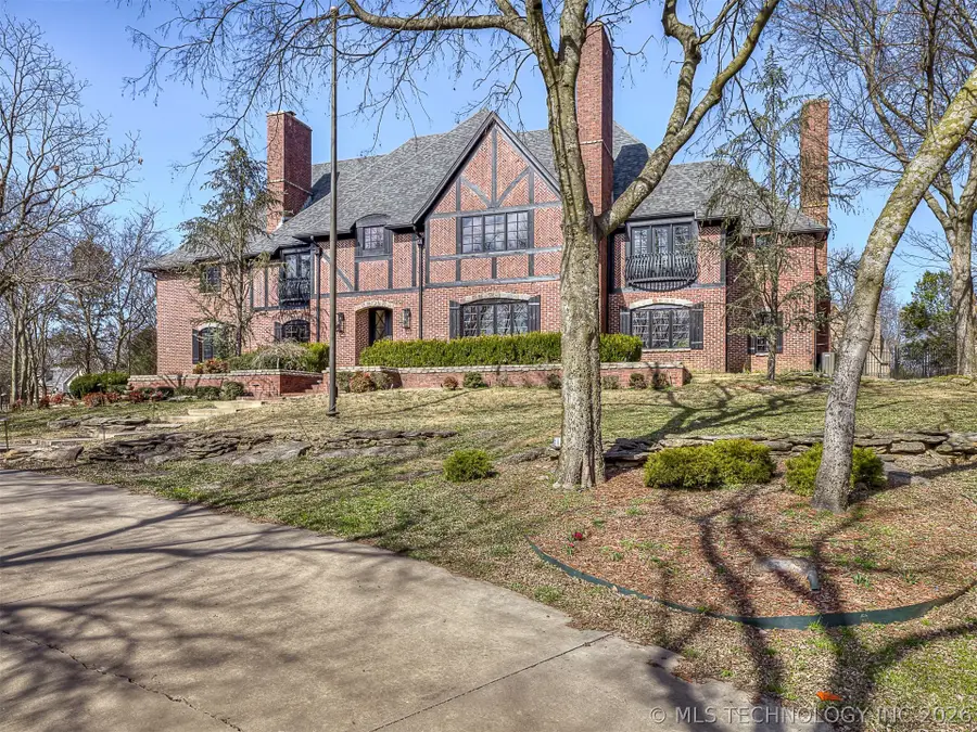 19019 Woodmere Street, Owasso, OK 74055 - #3