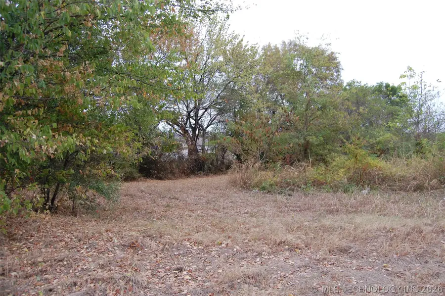 214 N B. Street, Henryetta, OK 74437 - #3