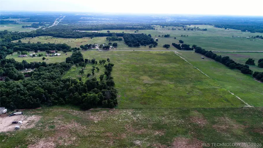 6237 Kings Road, Shawnee, OK 74804 - #2