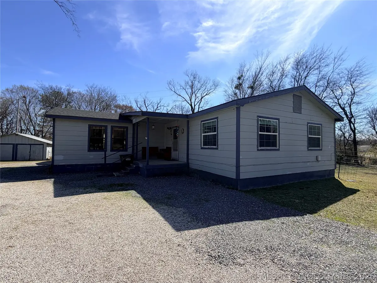 402 Robertson Highway, Henryetta, OK 74437 - #1