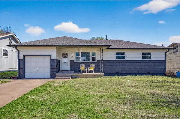 320 SE Greystone Avenue, Bartlesville, OK 74006