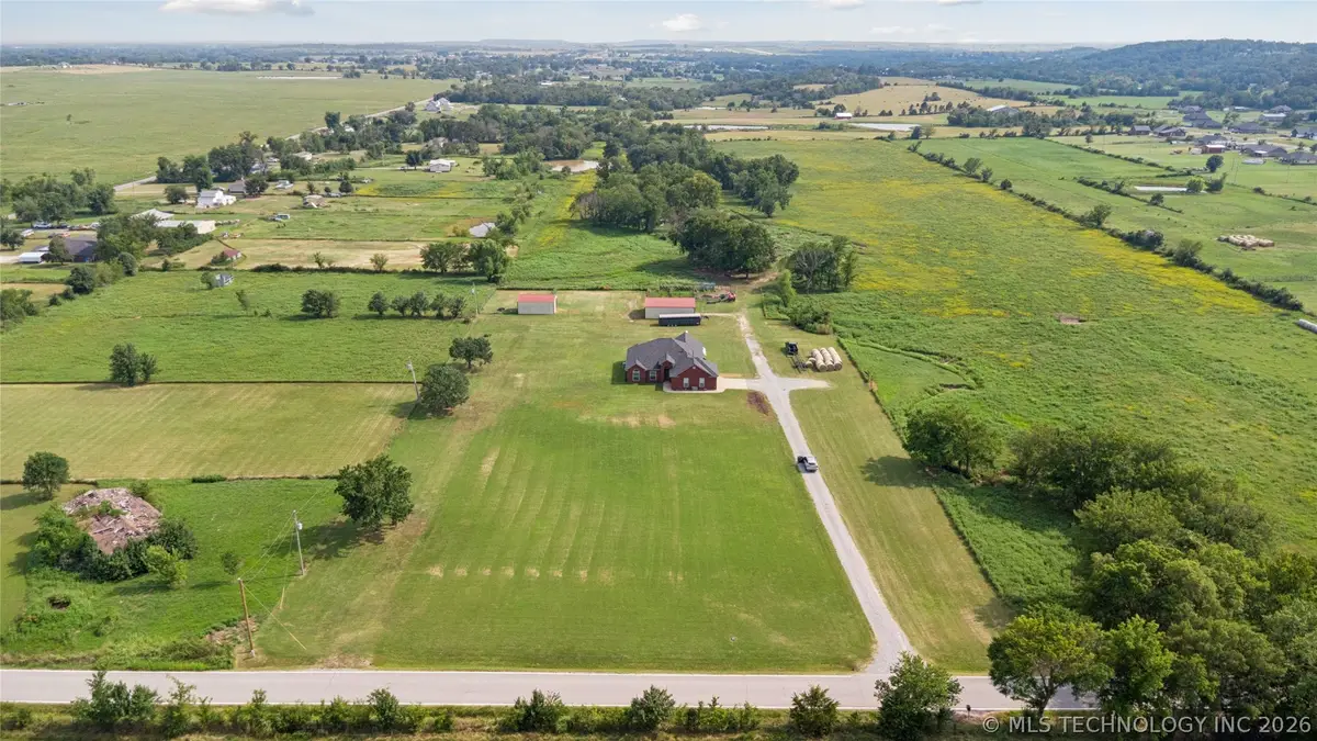 25 E 470 Road, Claremore, OK 74019 - #1