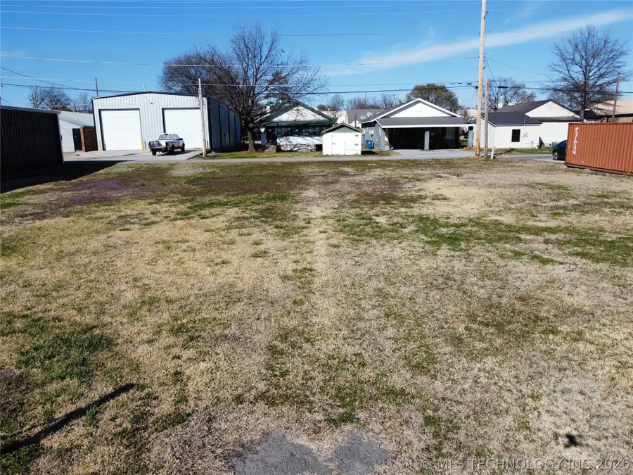 515 E Wyandotte, McAlester, OK 74501 - #2