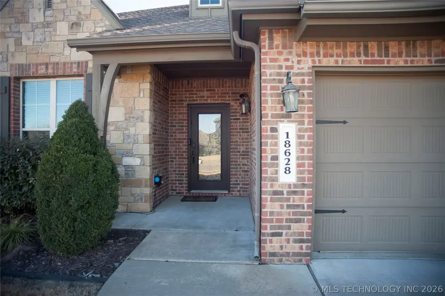 18628 E 43rd Place, Tulsa, OK 74134 - #3