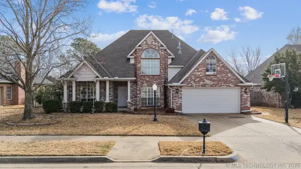 9119 N 102nd East Avenue, Owasso, OK 74055