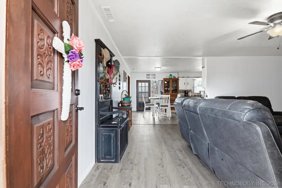 1101 Beech Street, Chelsea, OK 74016 - #3