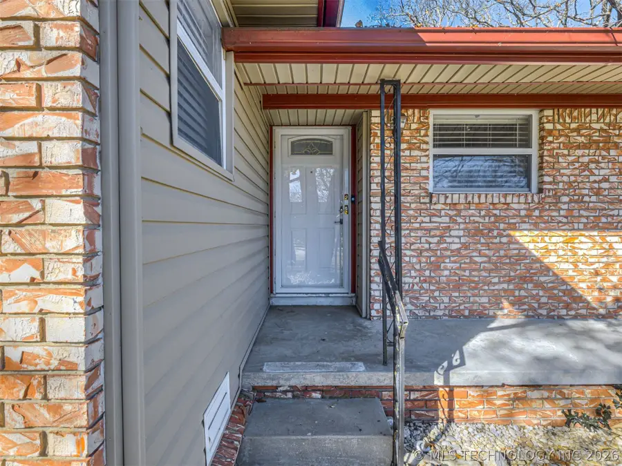 5334 S 30th West Avenue, Tulsa, OK 74107 - #2