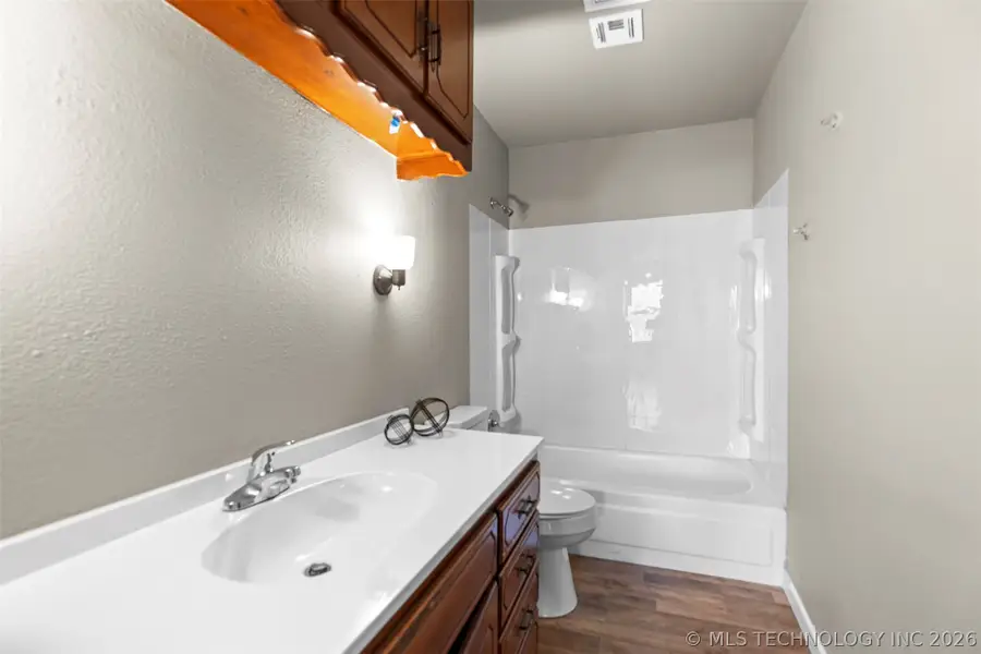 1860 S Armstrong Avenue, Bartlesville, OK 74003 - #3