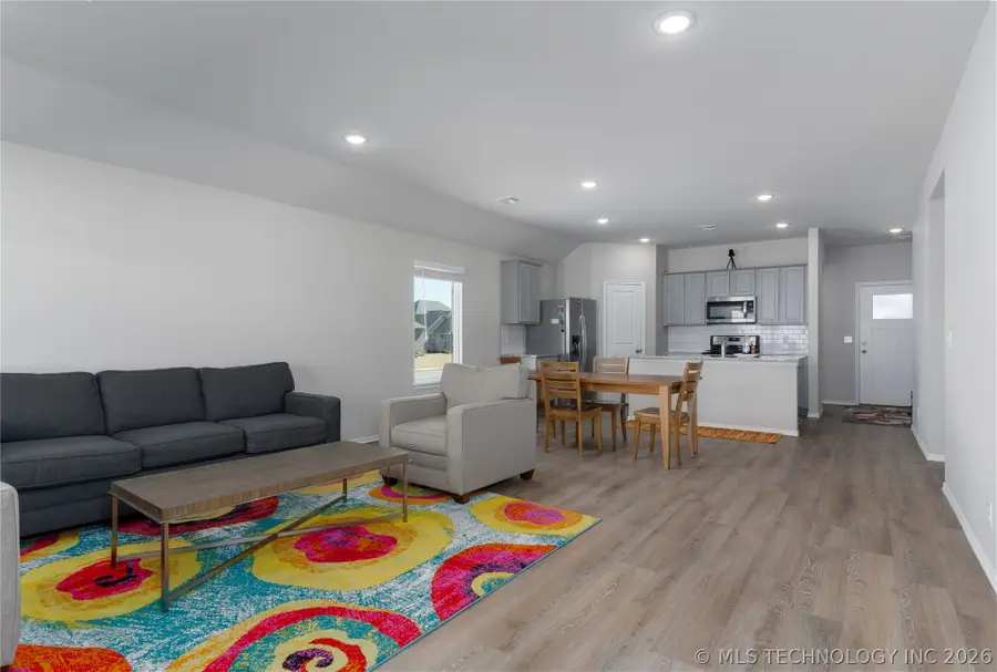 28189 E 112th Place S, Coweta, OK 74429 - #2