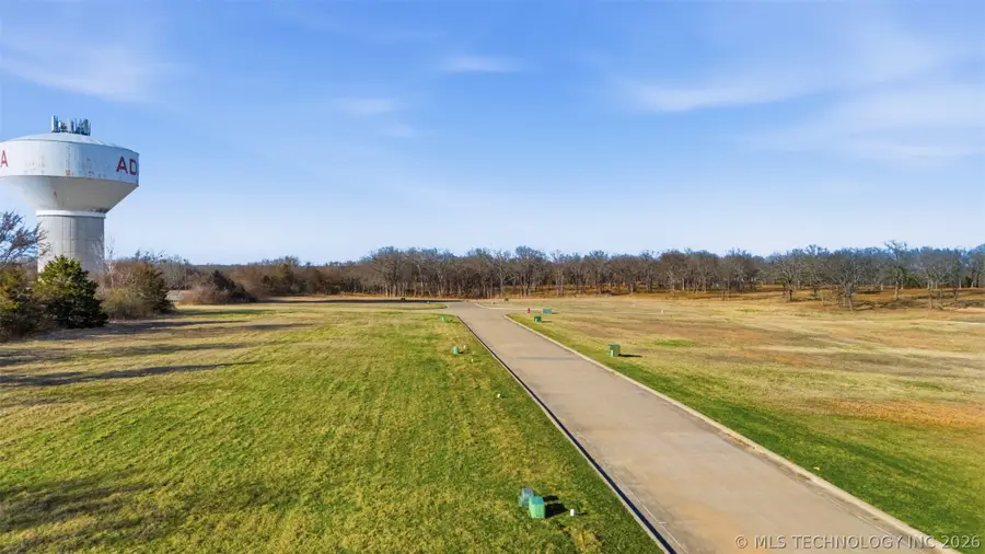 000 Derrick Lane, Ada, OK 74820 - #3