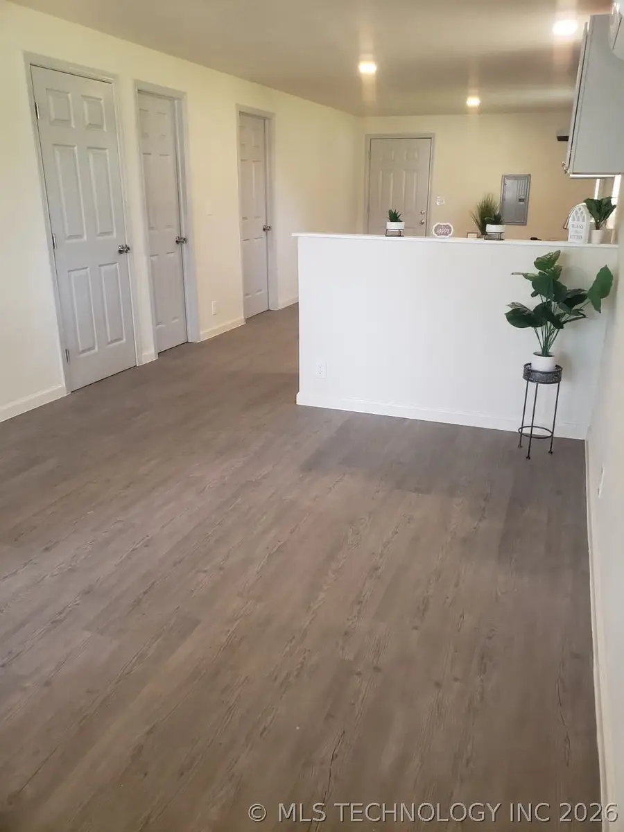 2320 N Atlanta Place, Tulsa, OK 74110 - #2