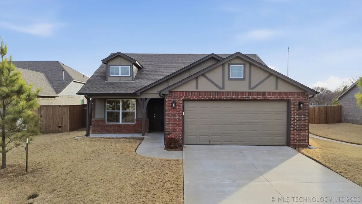 13008 E 122nd Place, Collinsville, OK 74021 - #1