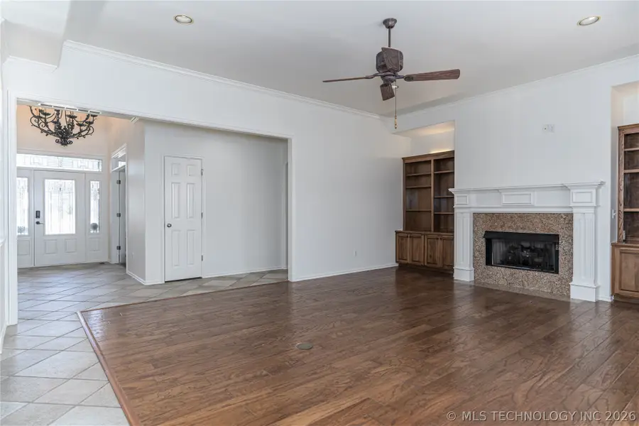 8303 S 69th East Avenue, Tulsa, OK 74133 - #3