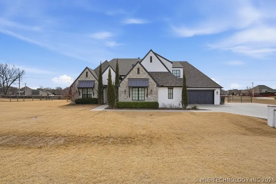 6802 E 86th Place N, Owasso, OK 74055 - #3