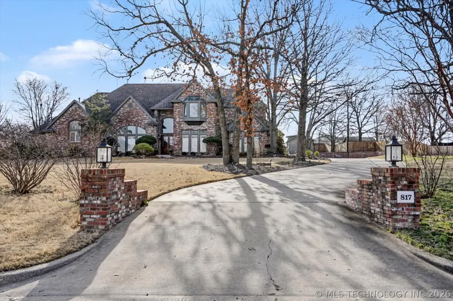 817 Countrywood Way, Sapulpa, OK 74066 - #2