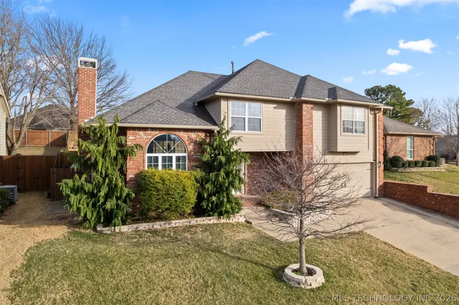 7725 S Granite Avenue, Tulsa, OK 74136 - #2