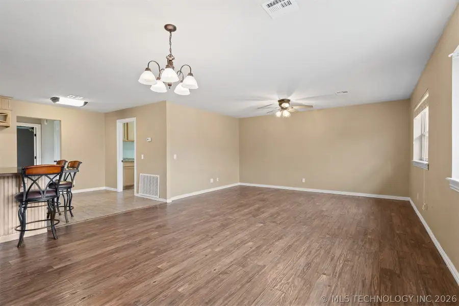 1411 Newport Road, Lone Grove, OK 73443 - #3