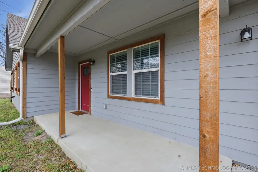 412 E Stacy Avenue, Chouteau, OK 74337 - #3