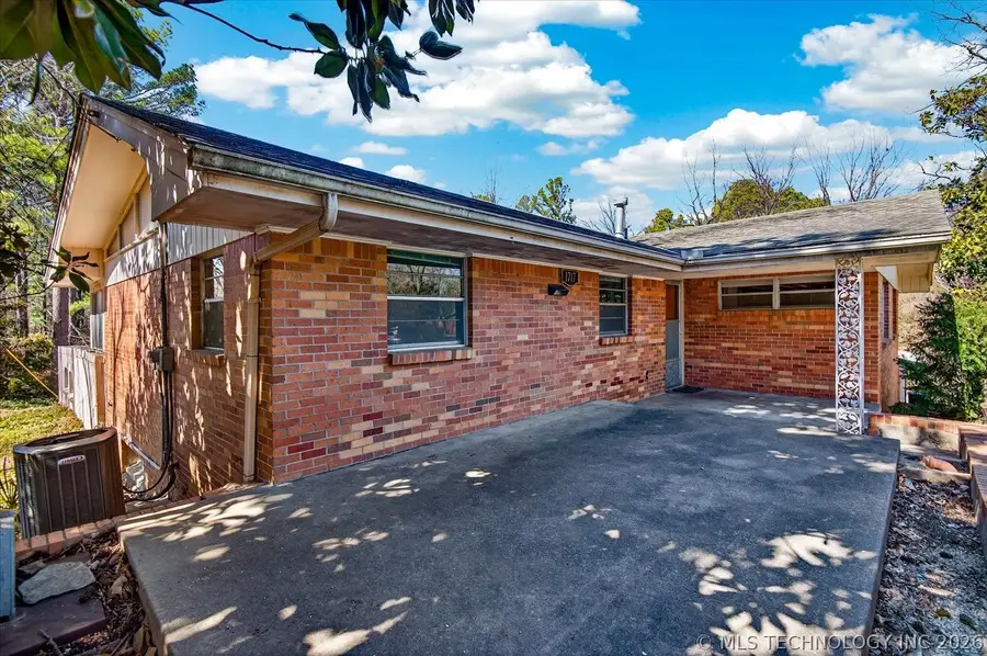 1717 Church Court, Bartlesville, OK 74006 - #3