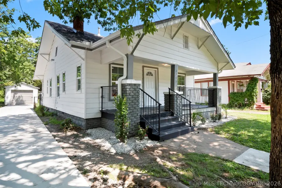 2215 E 8th Street, Tulsa, OK 74104 - #3