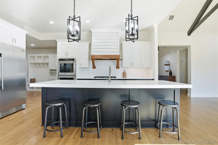 730 W 110th Street S, Jenks, OK 74037 - #3