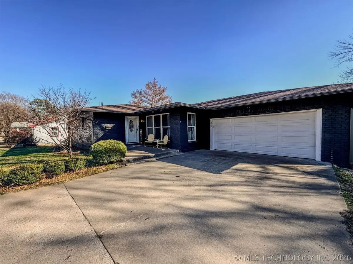 302 E Fuller Street, Tahlequah, OK 74464 - #1