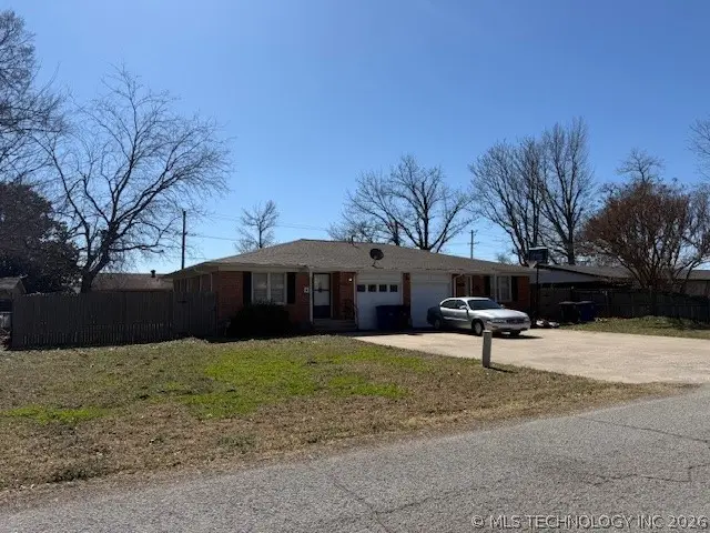 1342 E 55th Place, Tulsa, OK 74105 - #2