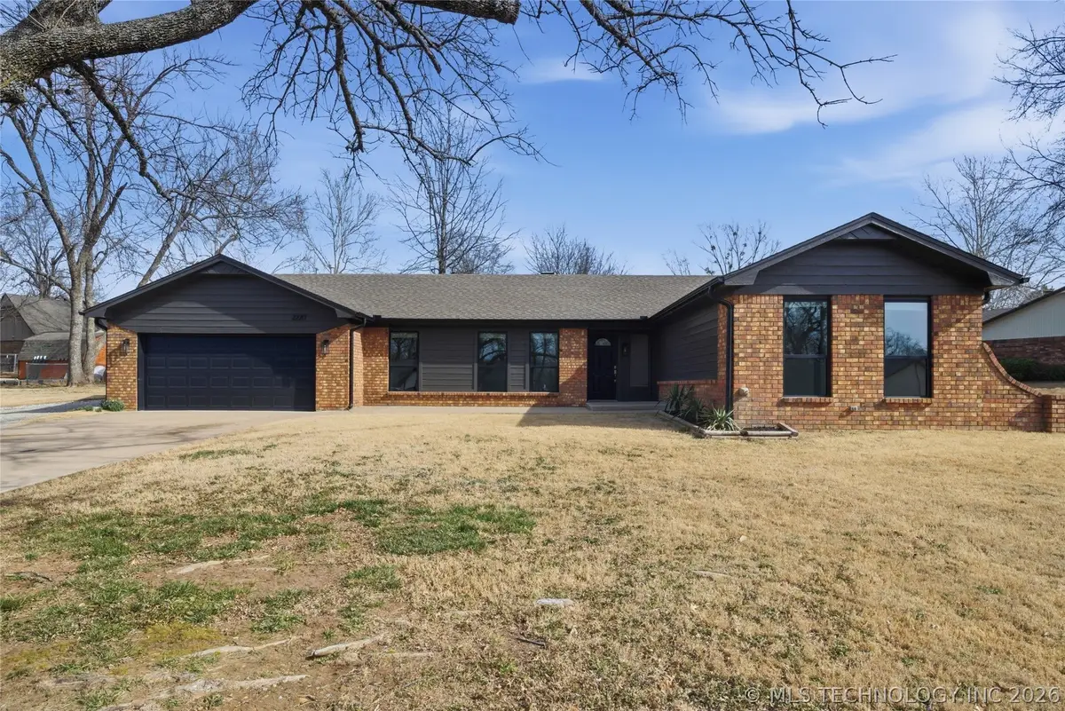 22217 E 63rd Street S, Broken Arrow, OK 74014 - #1