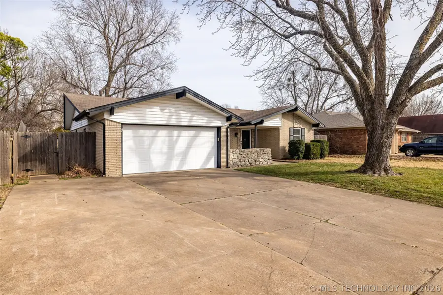 3009 S Elm Avenue, Broken Arrow, OK 74012 - #3