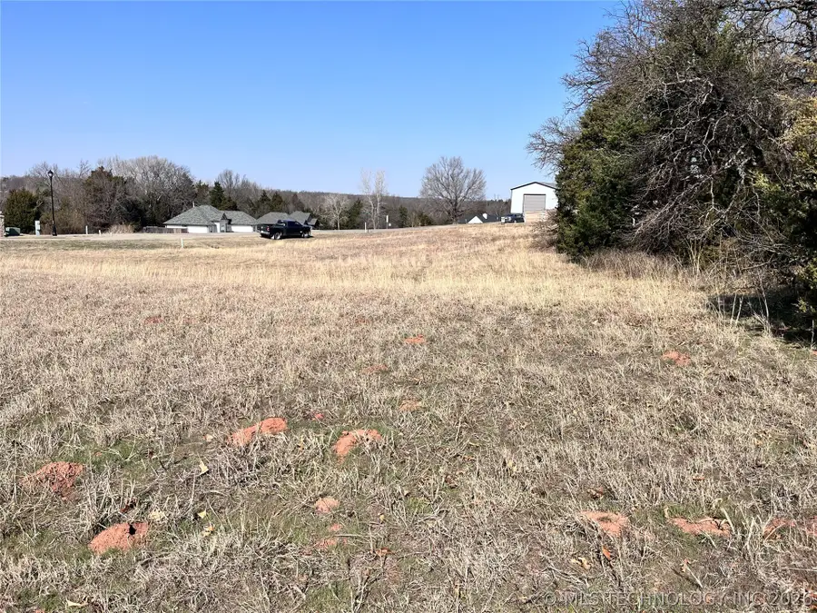 11522 S Churchhill Downs, Perkins, OK 74059 - #2