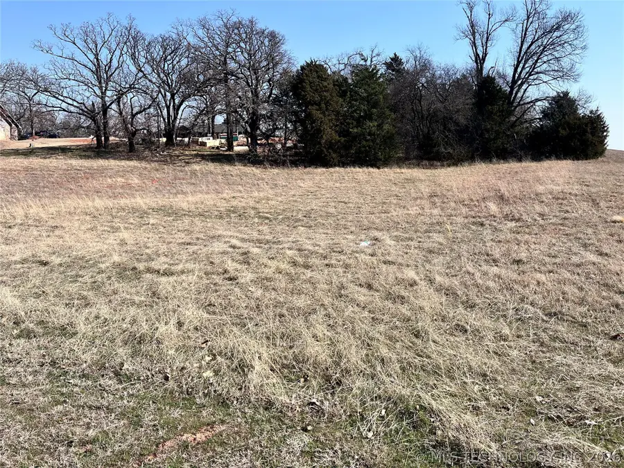 11522 S Churchhill Downs, Perkins, OK 74059 - #3