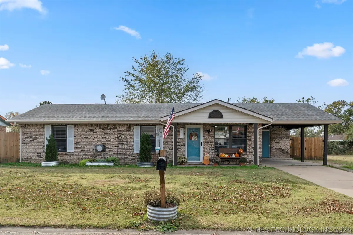 4111 W Pipestem Drive, Skiatook, OK 74070 - #1