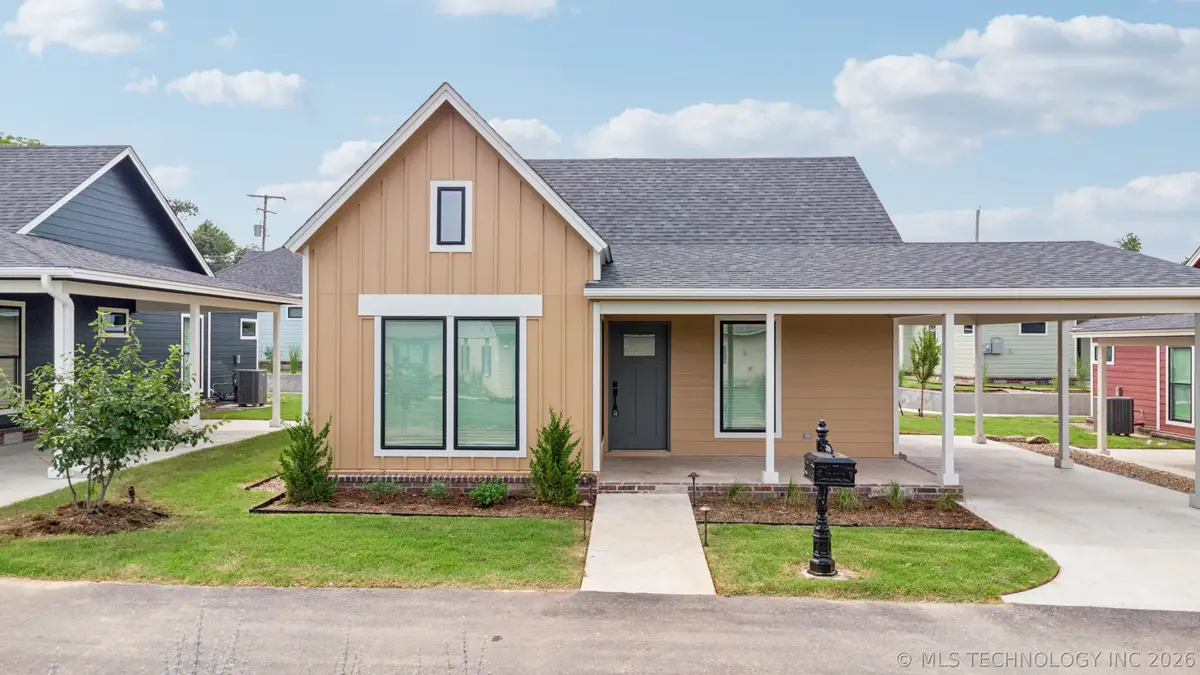 212 S Bluff Street #B, Catoosa, OK 74015 - #1