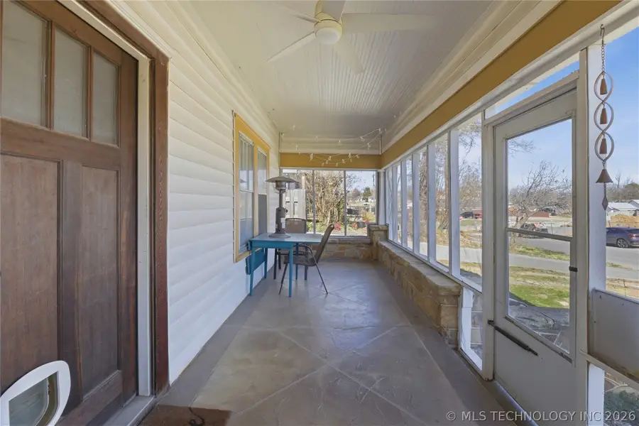 316 N Roosevelt Avenue, Sand Springs, OK 74063 - #2