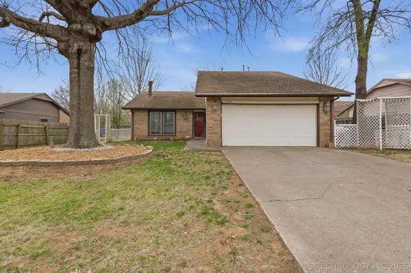 7600 S Maple Avenue, Broken Arrow, OK 74011