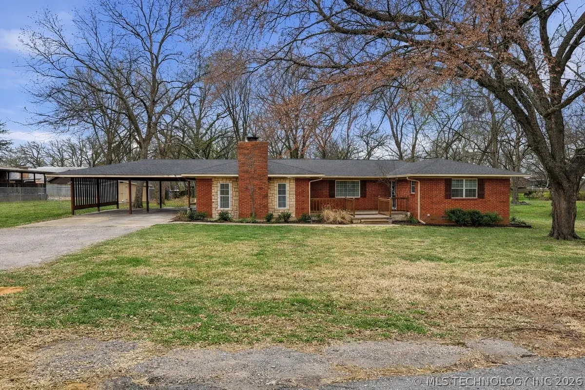 604 E 22nd Street, Tishomingo, OK 73460 - #1