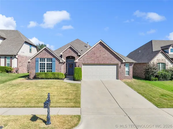 3703 S 13th Place, Broken Arrow, OK 74011