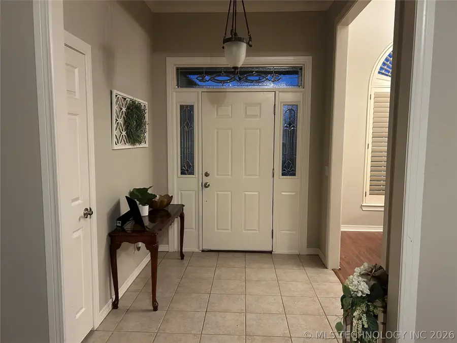 1204 Pinehurst Court, Fort Gibson, OK 74434 - #2