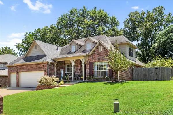 2207 Pecan Chase Circle, Claremore, OK 74017